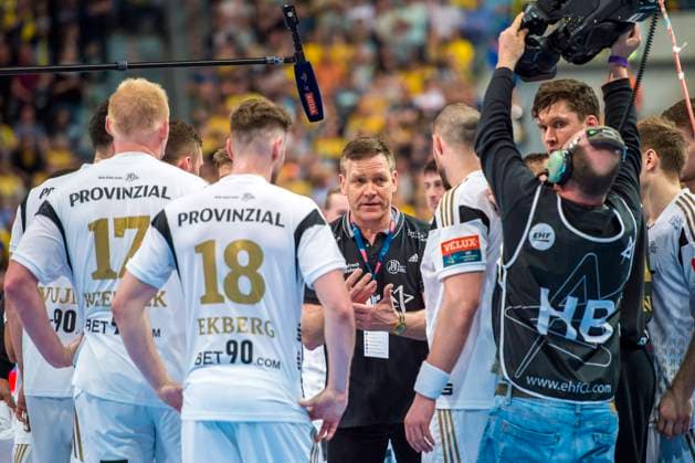 Mannheim, Germany 30 March 2017 EHF CL 16 17 Rhein Neckar Loewen vs THW Kiel Coach Alfred Gislason THW Kiel SAP Arena Baden Wuerttemberg Copyright: xFotostandx xWolfx