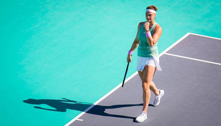 January 12, 2021, Abu Dhabi, UNITED ARAB EMIRATES: Aryna Sabalenka of Belarus in action during her semifinal match at the 2021 Abu Dhabi WTA, Tennis Damen Womens Tennis Open WTA 500 tournament against Maria Sakkari of Greece Abu Dhabi UNITED ARAB EMIRATES - ZUMAa181 20210112_zaa_a181_015 Copyright: xRobxPrangex