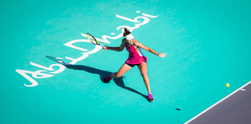 Sport Bilder des Tages January 12, 2021, Abu Dhabi, UNITED ARAB EMIRATES: Veronika Kudermetova of Russia in action during her semifinal match at the 2021 Abu Dhabi WTA, Tennis Damen Womens Tennis Open WTA 500 tournament against Elina Svitolina of Ukraine Abu Dhabi UNITED ARAB EMIRATES - ZUMAa181 20210112_zaa_a181_024 Copyright: xRobxPrangex