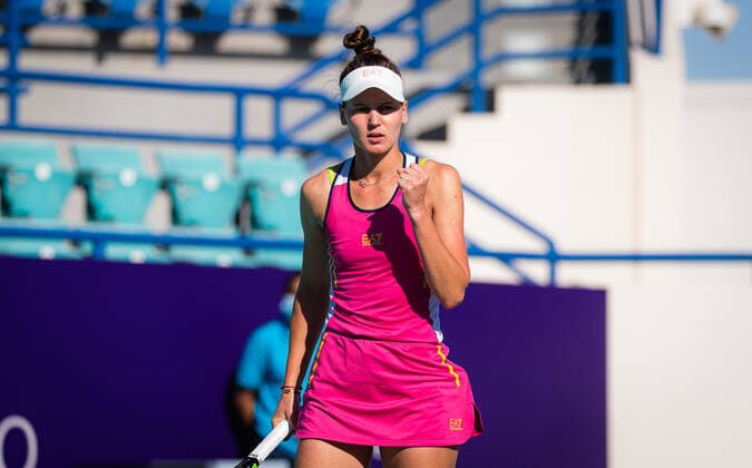 January 12, 2021, Abu Dhabi, UNITED ARAB EMIRATES: Veronika Kudermetova of Russia in action during her semifinal match at the 2021 Abu Dhabi WTA, Tennis Damen Womens Tennis Open WTA 500 tournament against Marta Kostyuk of Ukraine Abu Dhabi UNITED ARAB EMIRATES - ZUMAa181 20210112_zaa_a181_038 Copyright: xRobxPrangex