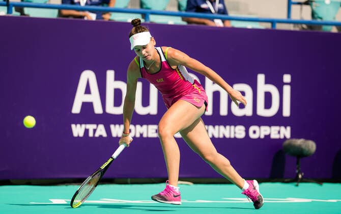 January 13, 2021, Abu Dhabi, UNITED ARAB EMIRATES: Veronika Kudermetova of Russia in action during the final of the 2021 Abu Dhabi WTA, Tennis Damen Womens Tennis Open WTA 500 tournament against Aryna Sabalenka of Belarus Abu Dhabi UNITED ARAB EMIRATES - ZUMAa181 20210113_zaa_a181_050 Copyright: xRobxPrangex