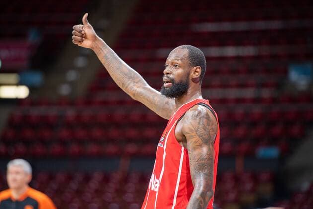James Gist 21 FC Bayern , Thumbs up, FC Bayern Basketball vs Zenit St Petersburg, Basketball, Euroleague, 13 01 2021 Muenchen Bayern Germany Copyright: xkolbert-press UlrichxGamelx