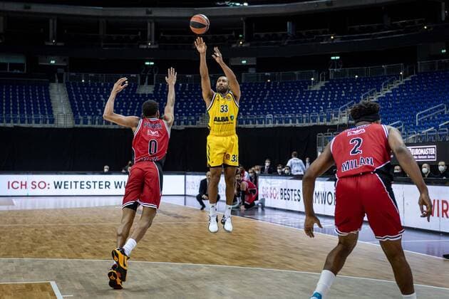 Basketball Berlin 14 01 2021 Season 2020 2021 Euroleague Regular Season Alba Berlin vs AX Armani Exchange Milan Jayson Granger Alba Berlin, No 33 Kevin Punter Milan, No 00