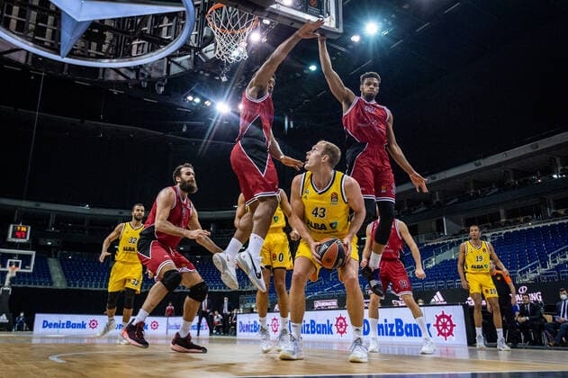 Basketball Berlin 14 01 2021 Season 2020 2021 Euroleague Regular Season Alba Berlin vs AX Armani Exchange Milan Luke Sikma Alba Berlin, No 43 Jeff Brooks Milan, No 32 Kyle Hines Milan, No 42