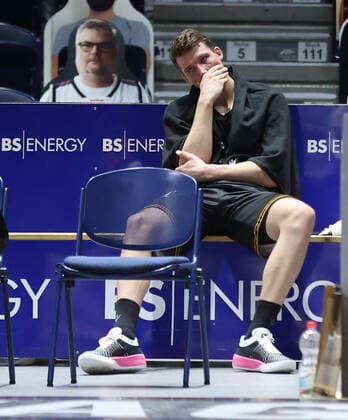 Lukas Meisner Basketball Loewen Braunschweig disappointed, defeat