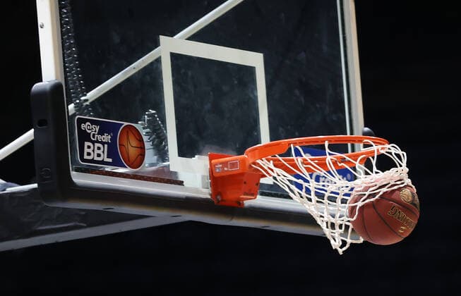 Symbol photo, basketball in basket, BBL logo