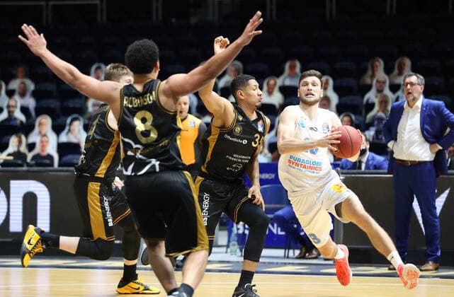 Löwen Braunschweig vs MBC, BBL Braunschweig, 14 01 2021, BASKETBALL easyCredit BBL Basketball Bundesliga, Löwen Braunschweig vs SYNTAINICS Mitteldeutsche Basketball Club, season 2020 21 Karim Jallow Löwen Braunschweig , Michal Michalak MBC Braunschweig