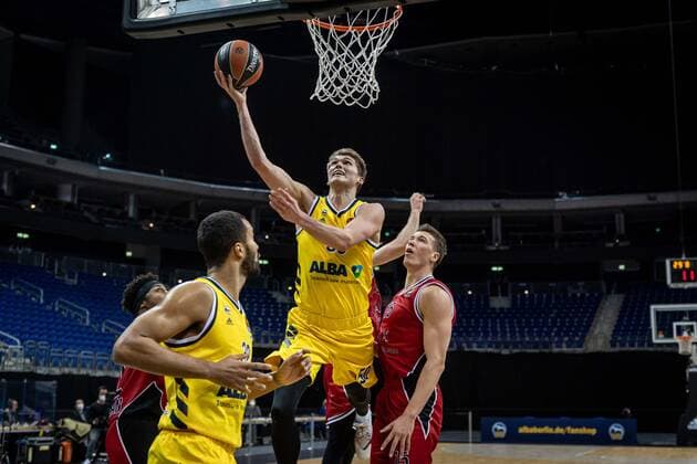 Basketball Berlin 14 01 2021 Season 2020 2021 Euroleague Regular Season Alba Berlin vs AX Armani Exchange Milan Ben Lammers Alba Berlin, No 50 Kaleb Tarczewski Milan, No 15 re