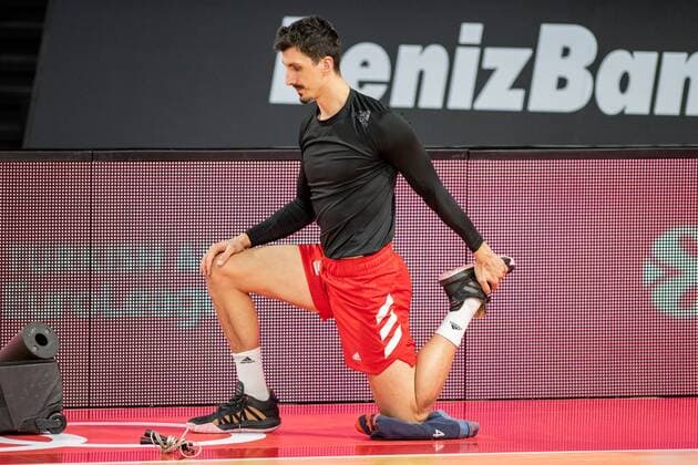 Nihad Djedovic 14 FC Bayern , during Warmup, FC Bayern Basketball vs Real Madrid, Basketball, Euroleague, 15 01 2021 Muenchen Bayern Germany Copyright: xkolbert-press UlrichxGamelx