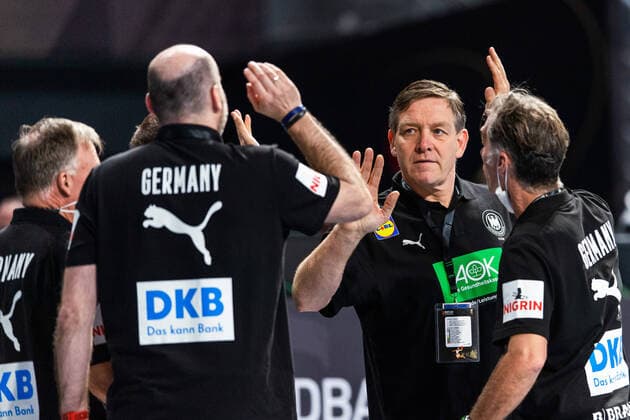 210115 Alfred Gislason, head coach of Germany celebrates after the 2021 IHF World Handball Championship match between Germany and Uruguay on January 15, 2021 in Giza Photo Mathias Bergeld BILDBYRAN COP 200 MB0087 handball handball handball germany germany uruguay bbeng vm handball vm handbolls vm ihf handball world championship world handball championship 2021 world championship 2021 cheer,  Copyright: MATHIASxBERGELD BB210115MB030