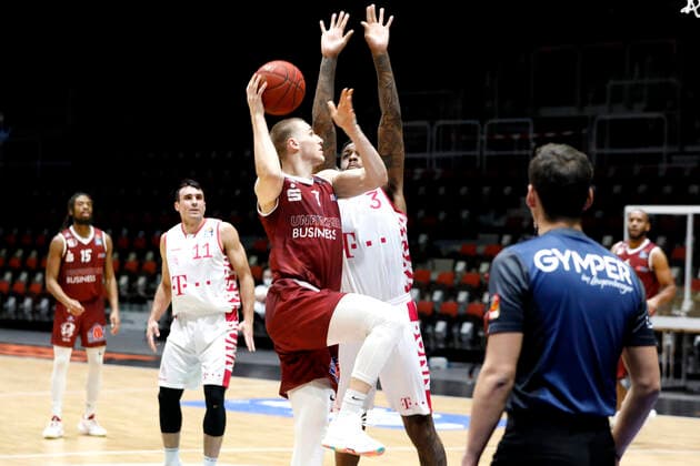 Basketball, BBL, Niners Chemnitz - Telekom Baskets Bonn