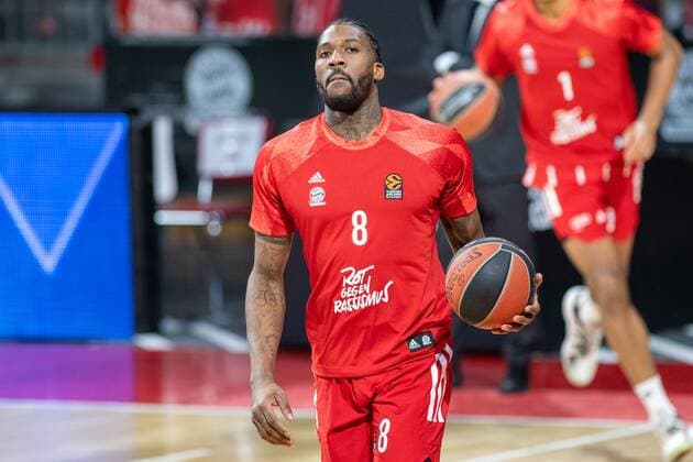 Jalen Reynolds 8 FC Bayern , during warmup, FC Bayern Basketball vs Real Madrid, Basketball, Euroleague, 15 01 2021 Muenchen Bayern Germany Copyright: xkolbert-press UlrichxGamelx