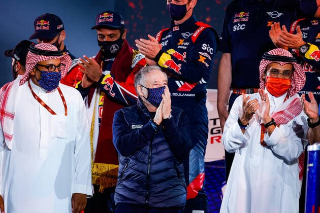 Jean Todt, President of the FIA during the finishing podium ceremony at the King Abdullah International Stadium in Jeddah, in Saudi Arabia on January 15, 2021 AUTOMOBILE : DAKAR 2021 - Arabie saoudite - Podiums - 15 01 2021 DPPI Panoramic 