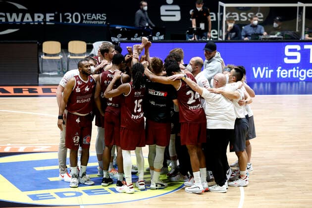 15 01 2021, easyCredit Basketball Bundesliga, BBL, season 2020 2021, men, Chemnitz Niners Telekom Baskets Bonn winner Niners Chemnitz Fair Chemnitz Saxony Germany