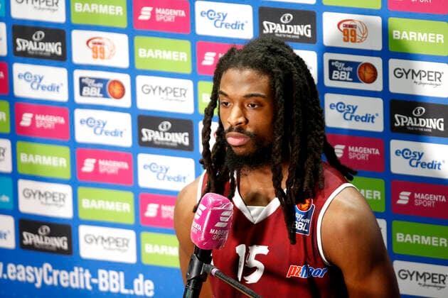15 01 2021, easyCredit Basketball Bundesliga, BBL, season 2020 2021, men, Chemnitz Niners Telekom Baskets Bonn Marcus Thornton, Niners Chemnitz Chemnitz Fair Chemnitz Saxony Germany