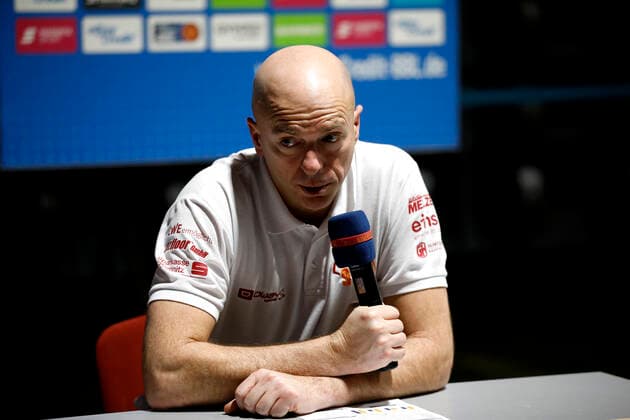 15 01 2021, easyCredit Basketball Bundesliga, BBL, season 2020 2021, men, Chemnitz Niners Telekom Baskets Bonn Rodrigo Pastore Headcoach , Niners Chemnitz Chemnitz Fair Chemnitz Saxony Germany