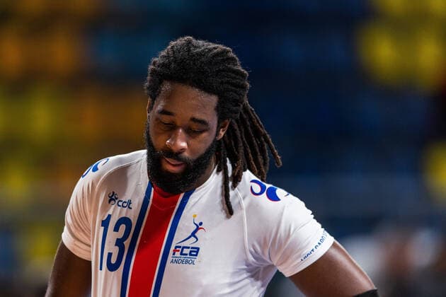 210115 Paulo Moreno of Cape Verde looks dejected during the 2021 IHF World Handball Championship match between Hungary and Cape Verde on January 15, 2021 in Giza Photo Mathias Bergeld BILDBYRAN COP 200 MB0088 handball handboll handball hungary ungern cape verde kap verde bbeng vm handball vm handbolls vm ihf handball world championship world handball championship 2021 world championship 2021 depp,  Copyright: MATHIASxBERGELD BB210115MB085