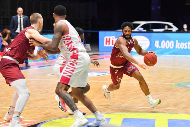 Chemnitz, Germany 15 January 2021 BBL 2020 2021 Niners Chemnitz vs Telekom Baskets Bonn Harris Terrell Chemnitz Copyright: xFotostandx xDostmannx