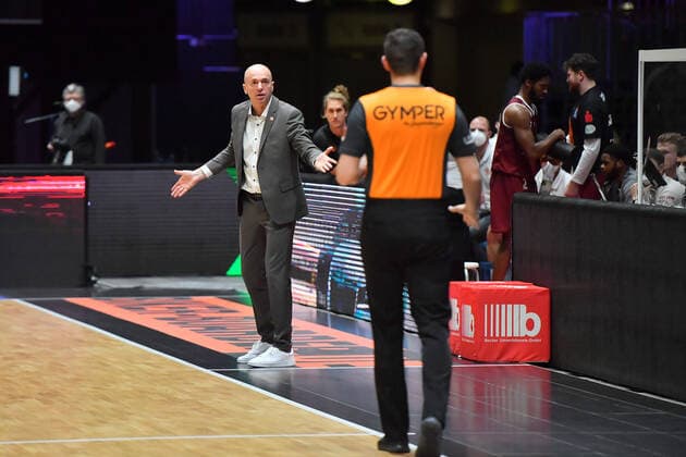Chemnitz, Germany 15 January 2021 BBL 2020 2021 Niners Chemnitz vs Telekom Baskets Bonn Coach Rodrigo Pastore Chemnitz Copyright: xFotostandx xDostmannx