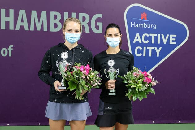 In the picture second placed Kimberley ZIMMERMANN BEL 4 and, Amandine HESSE FRA Tennis Future Hamburg ITF W25 Hamburg, Hamburg, Tennis Verband Hamburg, 16 01 2021,