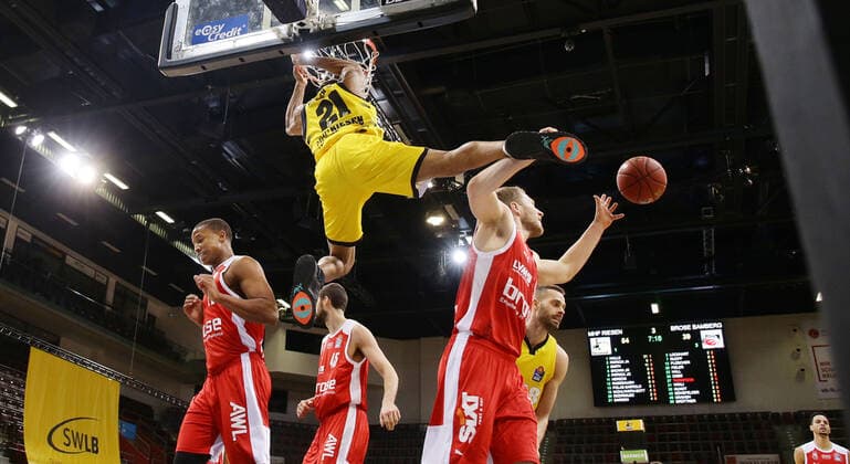 Ludwigsburg , Basketball easyCredit BBL Bundesliga , MHP RIESEN Ludwigsburg vs Brose Bamberg , Tremmell Darden Riesen