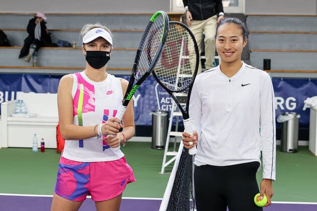 In the picture Linda FRUHVIRTOVA CZE JE and Qinwen ZHENG CHN Q Tennis Future Hamburg ITF W25 Hamburg, Hamburg, Tennis Verband Hamburg, 17 01 2021,