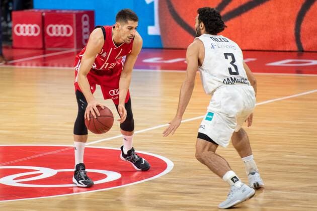 Diego Flaccadori 12 FC Bayern , Max Dileo 3 Hamburg Towers , FC Bayern Basketball vs Hamburg Towers, BBL, 17 01 2021 Muenchen Bayern Germany Copyright: xkolbert-press UlrichxGamelx