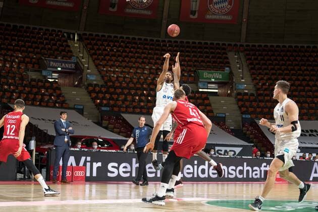 Basketball, BBL, 20210117, FC Bayern Munich Hamburg Towers In the picture Kameron TAYLOR Hamburg Towers, 7 throw Munich Audi Dome Bavaria Germany Copyright: Passion2Press MarkusxFischerx