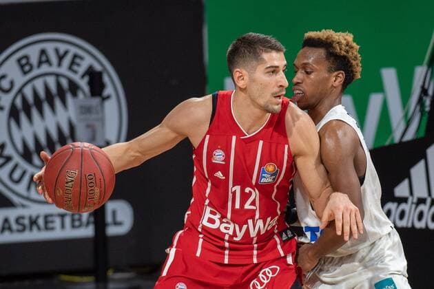 Diego Flaccadori 12 FC Bayern , Tj Shorts 0 Hamburg Towers , FC Bayern Basketball vs Hamburg Towers, BBL, 17 01 2021 Muenchen Bayern Germany Copyright: xkolbert-press UlrichxGamelx