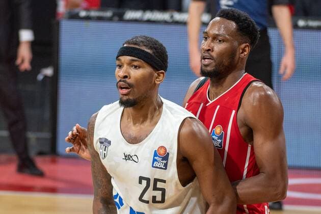 Terry Allen 25 Hamburg Towers , JaJuan Johnson 25 FC Bayern , FC Bayern Basketball vs Hamburg Towers, BBL, 17 01 2021 Muenchen Bayern Germany Copyright: xkolbert-press UlrichxGamelx