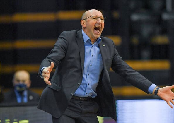GER, Basketball, EWE Baskets Oldenburg vs SYNTAINICS MBC 17 01 2021, EWE Arena, Oldenburg, GER, easy Credit BBL, EWE Baskets Oldenburg vs SYNTAINICS MBC, in picture Mladen DRIJENCIC EWE Baskets Oldenburg Headcoach Coach nordphotoxRojahn nph00310