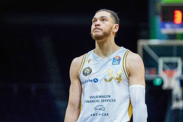 Gavin Schilling No 34 Basketball Loewen Braunschweig tense Basketball Loewen Braunschweig Alba Berlin Basketball Loewen Braunschweig Alba Berlin, Basketball, BBL, season 2020 2021, 17 01 2021 Braunschweig. Copyright: xEibner-Pressefotox EP_DRT