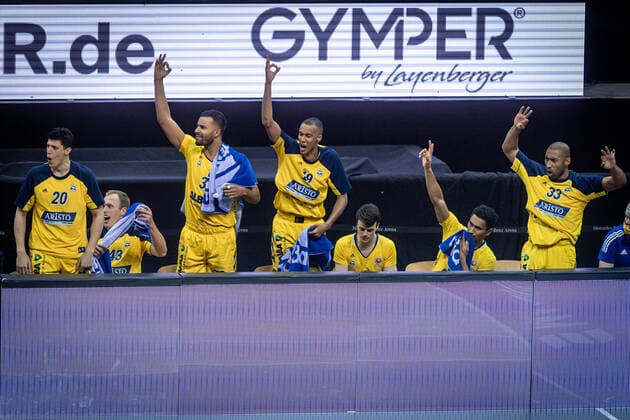Basketball Berlin 20 01 2021 Season 2020 2021 MAGENTA SPORT BBL Cup Preliminary Round Alba Berlin vs Basketball Löwen Braunschweig Cheers Alba Team