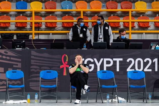 210121 Alfred Gislason, head coach of Germany looks dejected after the 2021 IHF World Handball Championship match between Spain and Germany on January 21, 2021 in New Capital Photo Mathias Bergeld BILDBYRAN COP 200 MB0100 handball handball handball spain germany germany germany bbeng vm handball vm handball vm ihf handball world championship world handball championship 2021 world championship 2021 depp,  Copyright: MATHIASxBERGELD BB210121MB047