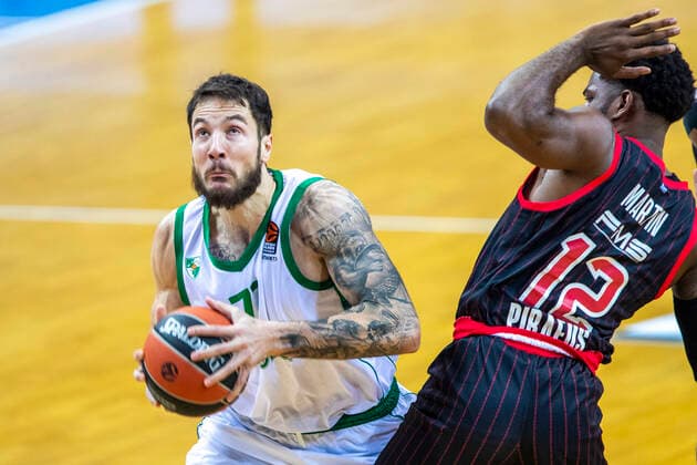 Basketball, EuroLeague, Zalgiris Kaunas - Olympiakos Piräus 2021-01-22 Kaunas Lithuania. Basketball team Zalgiris Kaunas plays vs Olympiacos Piraeus from Greece Euroleague game at Zalgiris arena in Kaunas on Friday 22 of January 2021. JOFFREY LAUVERGNE, HASSAN MARTIN. Kaunas Lithuania  Copyright: xKarolisxKavolelisx euroleague basketball