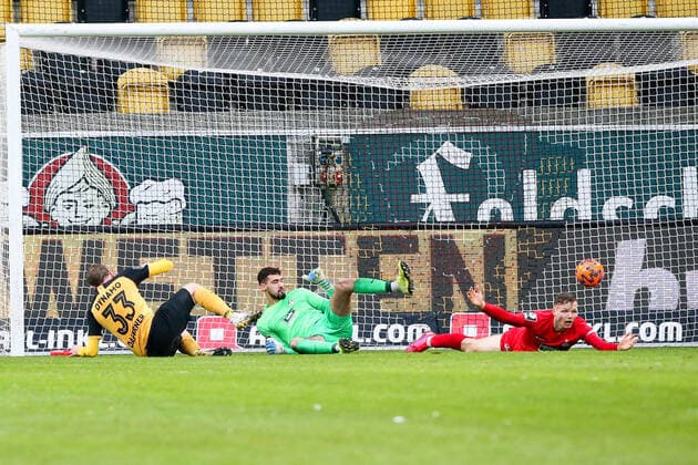Dresden Kaiserslautern 23 01 2021 Dresden, 23 01 2021, Rudolf Harbig Stadion, Football, Men, 3 Liga, 20 Spieltag , SG Dynamo Dresden 1 FC Kaiserslautern, , In the picture Goal for Dresden, Christoph Daferner 33, Dresden scores 1 1 , According to the DFB regulations it is prohibited, in the stadium and or from the game made photographs in the form of sequence images and or video-like photo sequences to exploit or to let exploit , DFB regulations prohibit any use of photographs as image sequences and or quasi video ,