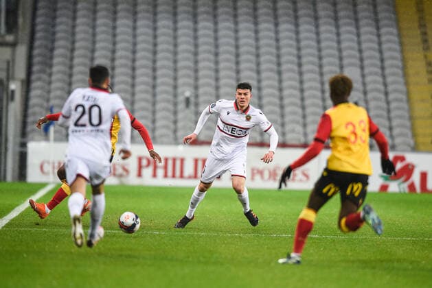 Flavius DANILIUC ( 5 - Nice ) - Youcef ATAL ( 20 - Nice ) - FOOTBALL : Lens vs Nice - Ligue 1 - Lens - 23 01 2021 FedericoPestellini Panoramic 