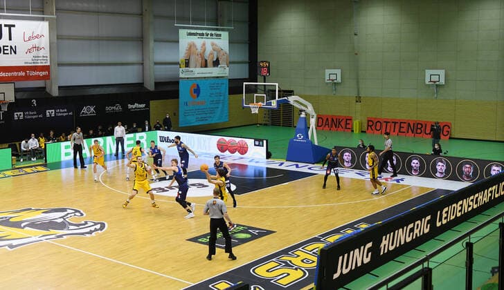 Basketball 2 Bundesliga 2020 2021 17 Matchday in Rottenburg in the Volksbank Arena 23 01 2021 Tigers Tuebingen Eisbaeren Bremerhaven Interior Volksbank Arena, Thanks Rottenburg