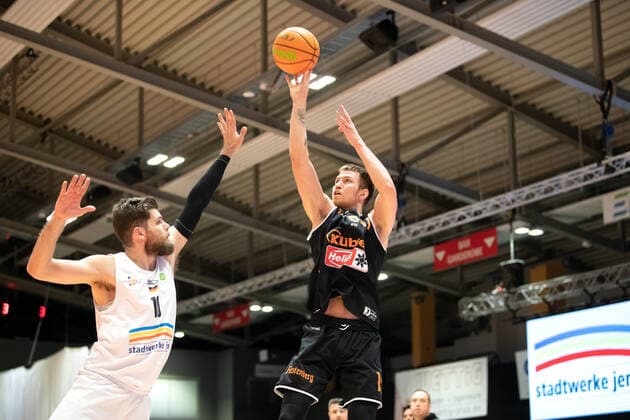 Basketball, ProA, Science City Jena - wiha Panthers Schwenningen