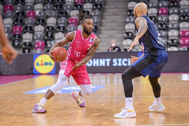 easyCredit BBL, Telekom Baskets Bonn vs HAKRO Merlins Crailsheim, 24 01 2021 Xavier Pollard Telekom Baskets Bonn 2 , easyCredit BBL, Telekom Baskets Bonn vs HAKRO Merlins Crailsheim on 24 01 2021 at Telekom Dome Bonn, Bonn Nordrhein Westfalen Copyright: xBEAUTIFULxSPORTS Mueller-Laschetx