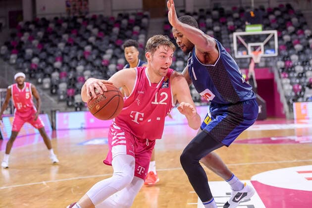 easyCredit BBL, Telekom Baskets Bonn vs HAKRO Merlins Crailsheim, 24 01 2021 Kilian Binapfl Telekom Baskets Bonn 12 , easyCredit BBL, Telekom Baskets Bonn vs HAKRO Merlins Crailsheim on 24 01 2021 at Telekom Dome Bonn, Bonn Nordrhein Westfalen Copyright: xBEAUTIFULxSPORTS Mueller-Laschetx