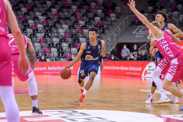 easyCredit BBL, Telekom Baskets Bonn vs HAKRO Merlins Crailsheim, 24 01 2021 Trae Bell Haynes HAKRO Merlins Crailsheim 2 , easyCredit BBL, Telekom Baskets Bonn vs HAKRO Merlins Crailsheim on 24 01 2021 at Telekom Dome Bonn, Bonn Nordrhein Westfalen Copyright: xBEAUTIFULxSPORTS Mueller-Laschetx