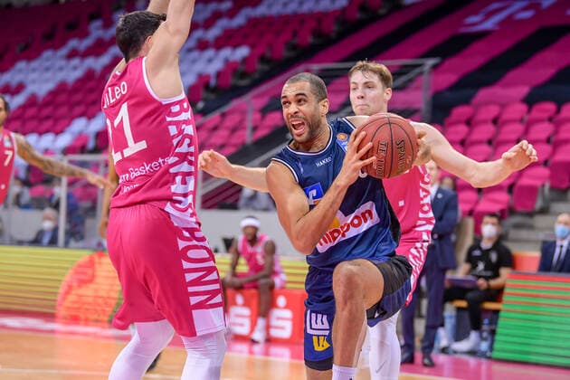 easyCredit BBL, Telekom Baskets Bonn vs HAKRO Merlins Crailsheim, 24 01 2021 Elias Lasisi HAKRO Merlins Crailsheim 6 , easyCredit BBL, Telekom Baskets Bonn vs HAKRO Merlins Crailsheim on 24 01 2021 at Telekom Dome Bonn, Bonn Nordrhein Westfalen Copyright: xBEAUTIFULxSPORTS Mueller-Laschetx
