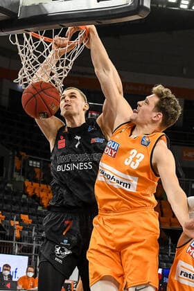 GER, BBL, ratiopharm ulm vs NINERS Chemnitz 24 01 2021, ratiopharm arena, Neu Ulm, GER, BBL, ratiopharm ulm vs NINERS Chemnitz, in picture Jonas Richter Chemnitz, 7 , Patrick Heckmann Ulm, 33 nordphoto.GmbHx xHafner nph00200