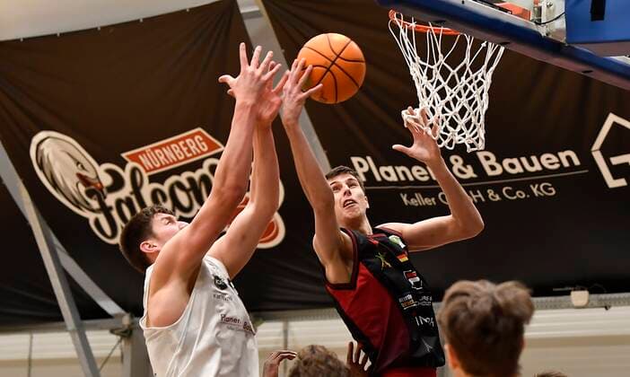 24 01 2021 Basketball Season 2020 2021 2 Bundesliga Pro A 17 Matchday Nürnberg Falcons Basketball Club NBC Artland Dragons Quakenbrück Jonathan Maier 13, Nürnberg Falcons BC NBC Jacob Knauf 25, Artland Dragons
