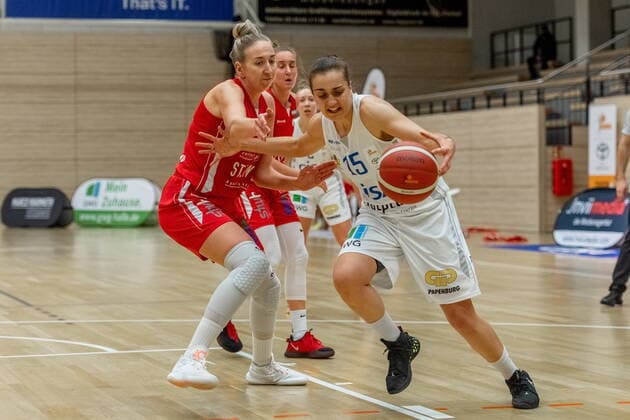 Styliani Stella Fouraki 15, GISA Lions SV Halle vs Sofia Pelander Herner TC GISA Lions SV Halle vs Herner TC Basketball 1 Bundesliga ERDGAS Sportarena Halle Saale 24 01 2021 Photo Holger John Sachsen Anhalt Germany ERDGAS Sportarena Halle Saale