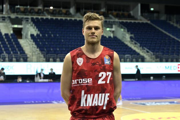 Jonas Weitzel Wuerzburg Portrait, BBL, Alba Berlin vs s Oliver Wuerzburg, at the Mercedes Benz Arena, 24 01 21, GER, Berlin, 24 01 21, BBL, Alba vs s Oliver Wuerzburg Berlin Copyright: xUwexKoch xEibner-Pressefotox EP_ukh