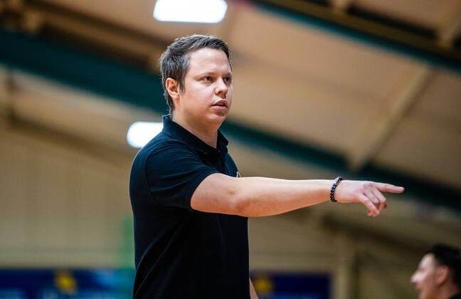 Coach Sebastian Ludwig BSW Sixers during the season 2020 21 men in the Barmer Bundesliga ProB between BSW Sixers and EN Baskets Schwelm at the Ballsporthalle Sandersdorf on 27 January 2021 in Sandersdorf, Saxony Anhalt, Germany
