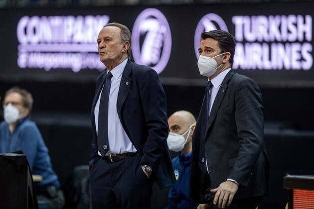 Basketball Berlin 27 01 2021 Season 2020 2021 Euroleague Regular Season Alba Berlin vs ZSKA Moscow Aito Garcia Reneses Alba Berlin, coach li Israel Gonzalez Alba Berlin, assistant coach.