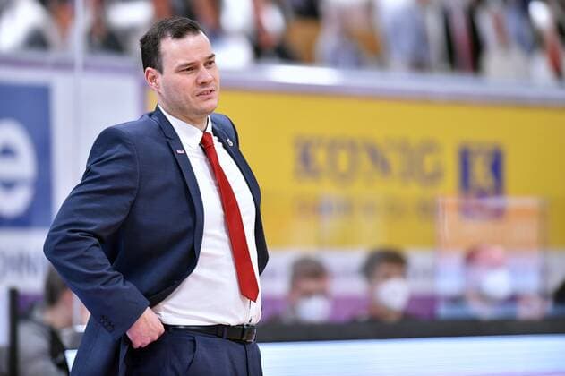 Johan Roijakkers coach Hewadcoach Brose Bamberg disappointed, frustrated, emotion , Basketball, Bundesliga, BBL, BG Goettingen Brose Bamberg, 29 01 2021, BG Goettingen Brose Bamberg, Basketball, Bundesliga, GER, BBL, 29 01 2021 Goettingen Copyright: xEibner-Pressefotox-xRolandxSippelx